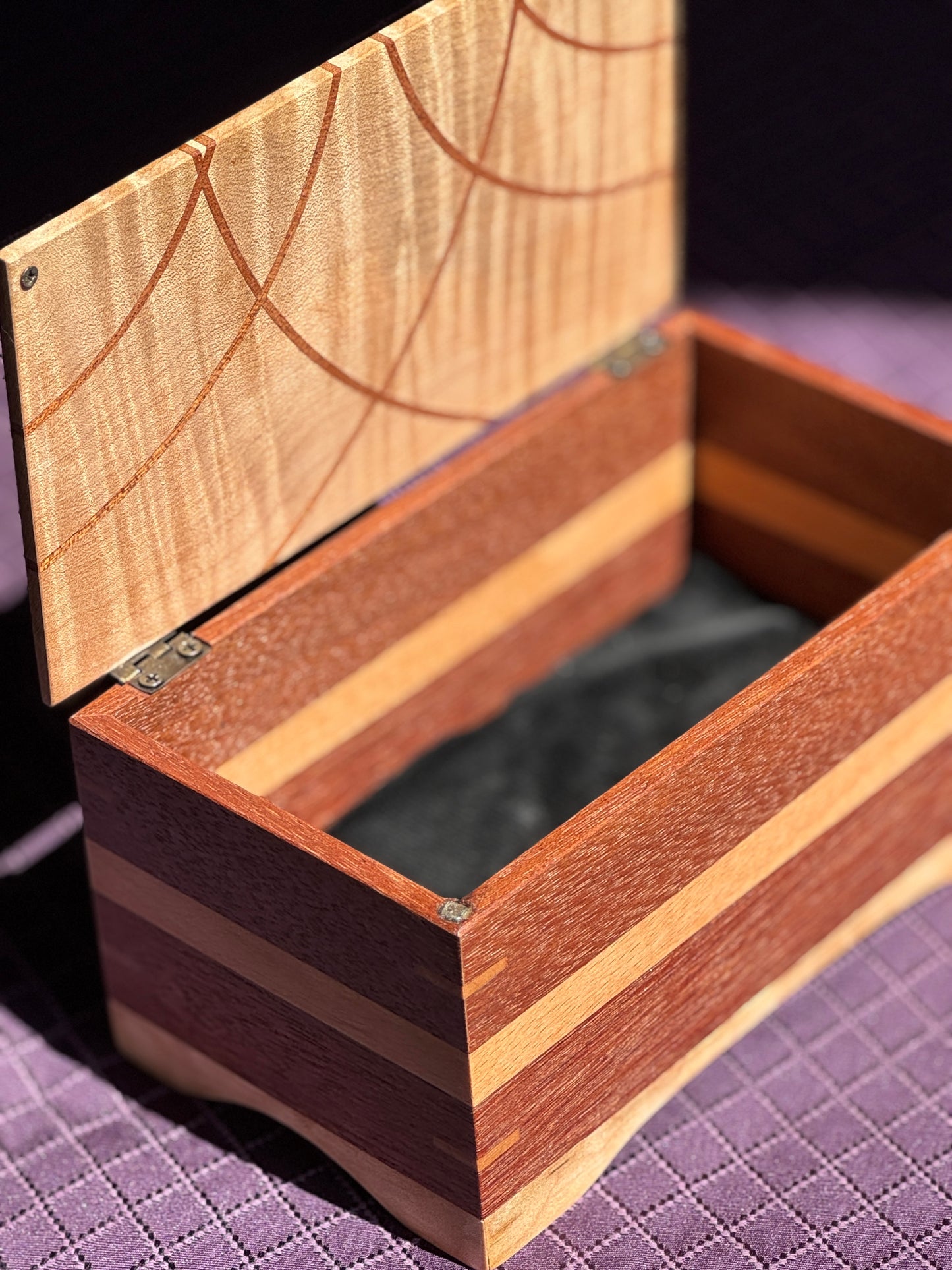 Arched Flame Jewelry Box