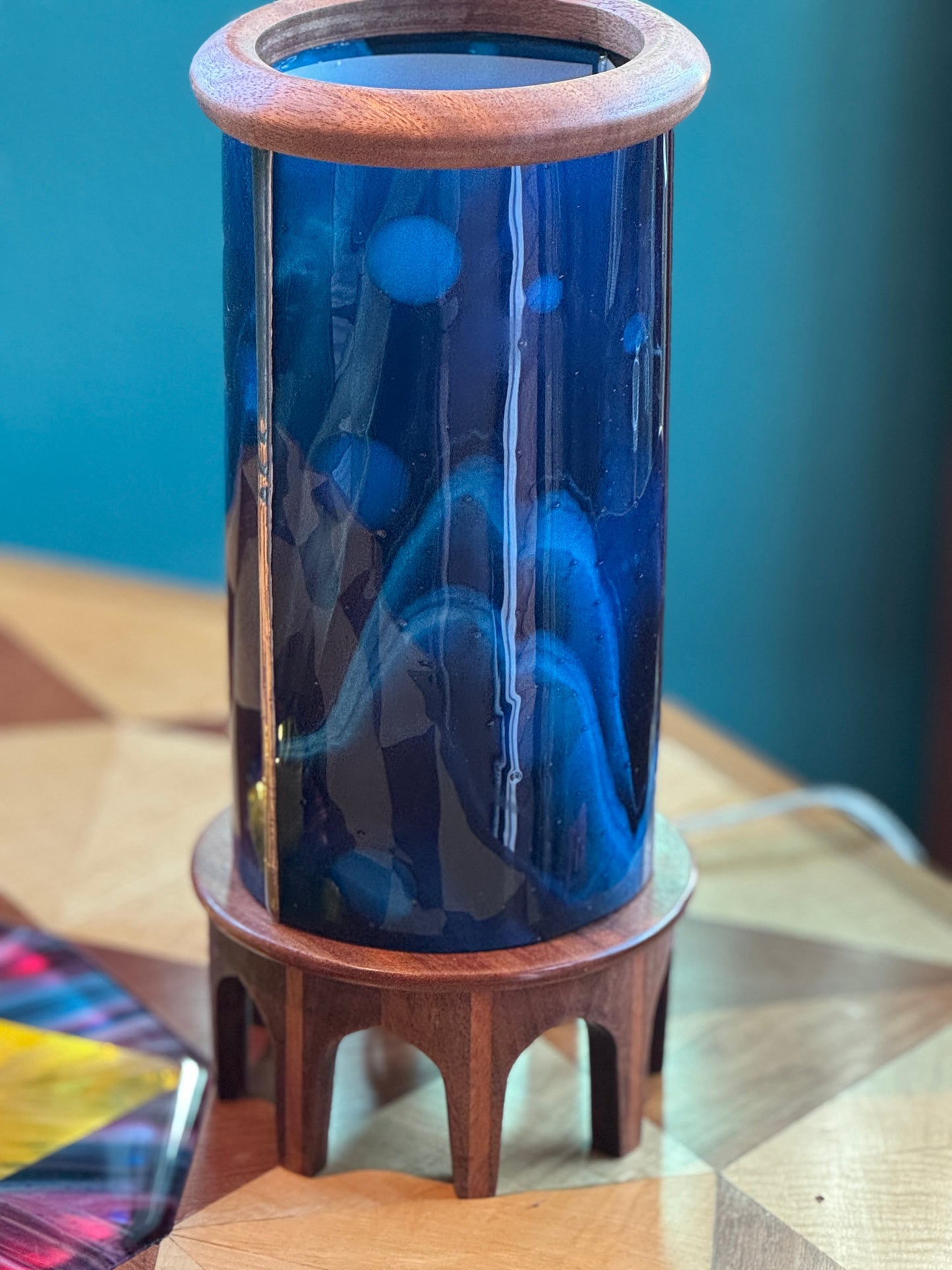 Pedestal Lamp: Deep Diver